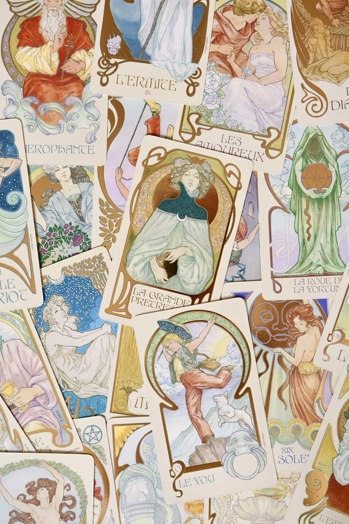 Tarot de l'illumination, Laugh of the moon, Laugh of artist, Victoria Gasperi, Boutique en ligne, Boutique en ligne spirituelle, Boutique en ligne ésotérique, Boutique ésotérique, Boutique spirituelle, Spiritualité, Encens, Fumigation, Oracles, Jeux divinatoires, Librairie spirituelle, Rituel, Rituels, Encens, Encens Palo Santo, Palo Santo, Sauge, Sauge blanche, Sauge blanche 7 chakras, Sauge blanche de californie, Bâton de yerba, Coquille d'ormeau, Tarot, Tarots, Livre spirituel, Tirages, Énergie, Énergie spirituelle, Divination